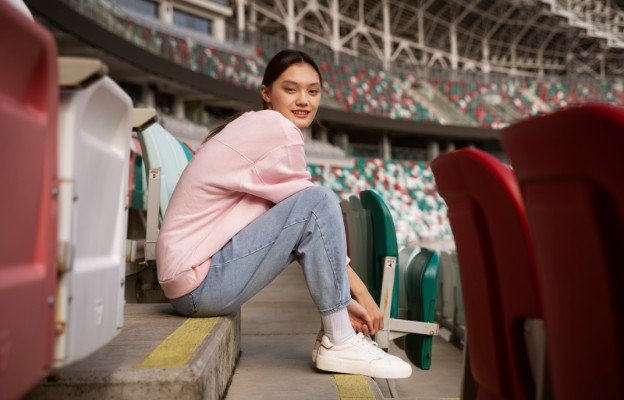 Best Footwear for Oversized Outfits for Any Occasions