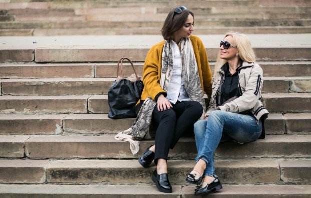 What Shoes Look Best With Oversized Sweaters